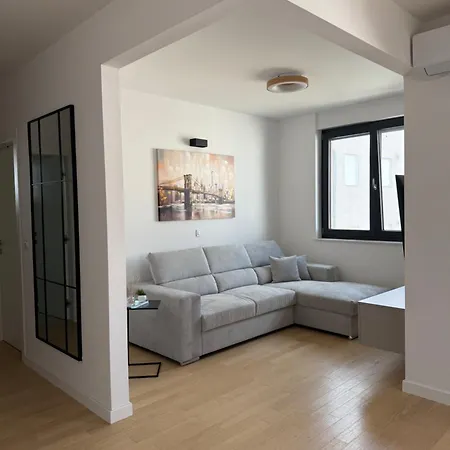 T&a Living 아파트 자다르